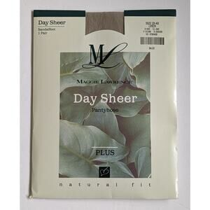 Vintage Maggie Lawrence Plus ~ Size 3X-4X Day Sheer Pantyhose Sandalfoot Linen